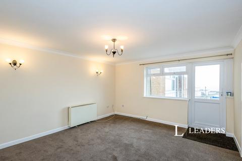 2 bedroom flat to rent, Sea Front, Hayling Island, Hampshire, PO11