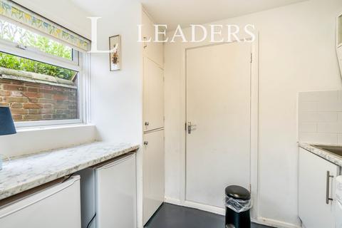 undefined, Stoughton, Chichester, West Sussex, PO18