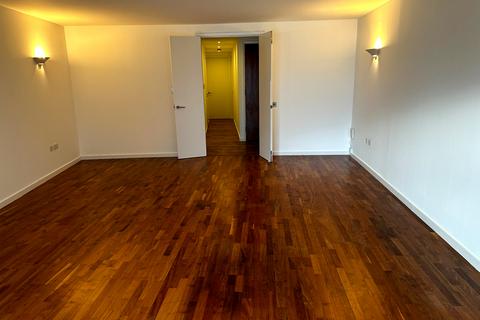 2 bedroom flat for sale, Fairmont Avenue, London E14