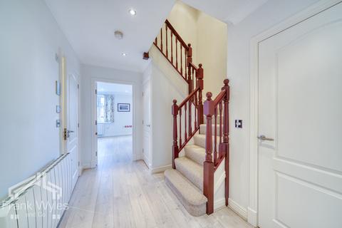 3 bedroom flat for sale, Flat 19, Old Vicarage Court, 273 Clifton Drive South, Lytham St. Annes, Lancashire