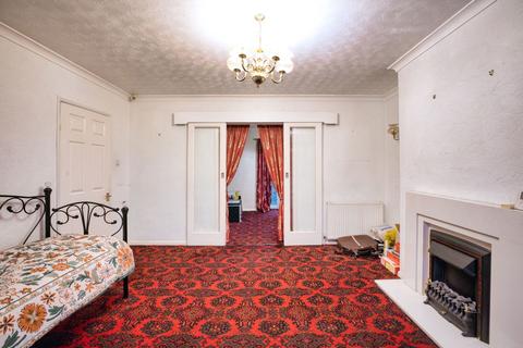 3 bedroom semi-detached house for sale, Crowley Avenue, Whickham