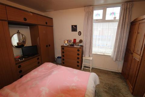 3 bedroom terraced house for sale, Ainsworth Lane, Tonge Park, Bolton