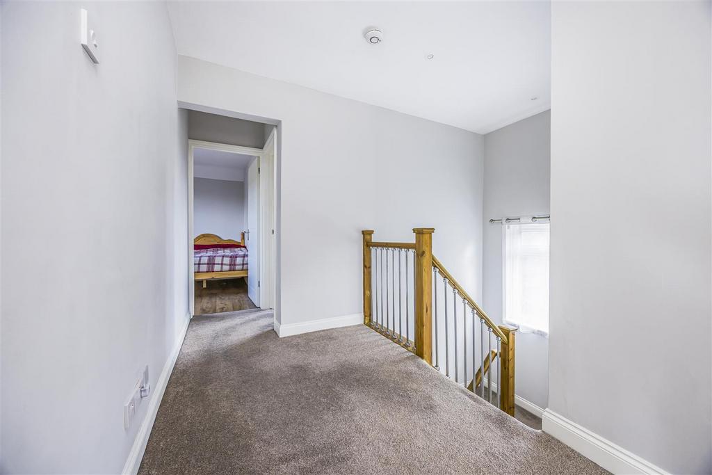 2 Warfield Avenue, Waterlooville-Portico Marketing-