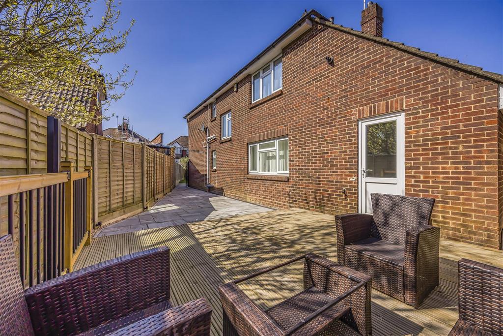 2 Warfield Avenue-Externals-Portico Marketing-O'Har
