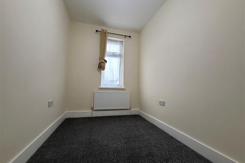 undefined, Roding Lane South, Redbridge