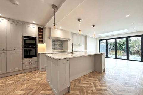 3 bedroom semi-detached house for sale, Oakfield Road, Copthorne, Shrewsbury