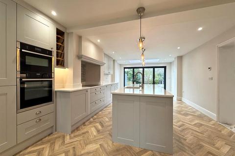 3 bedroom semi-detached house for sale, Oakfield Road, Copthorne, Shrewsbury