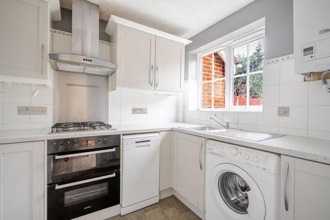 undefined, Selwyn Close, Windsor