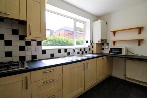 2 bedroom apartment to rent, West Didsbury, Manchester M20