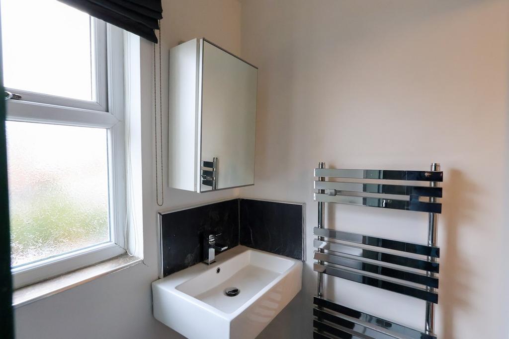 Bathroom (2)