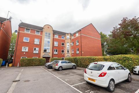 3 bedroom apartment to rent, 1 Whiteoak Road, Fallowfield M14