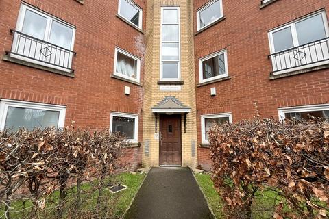 3 bedroom apartment to rent, 1 Whiteoak Road, Fallowfield M14