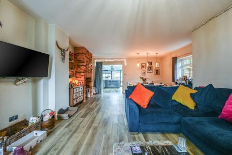 undefined, Queens Road, Crowborough, TN6