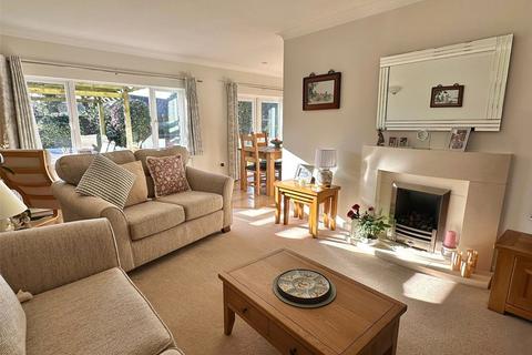 2 bedroom bungalow for sale, Harts Way, Everton, Lymington, Hampshire, SO41