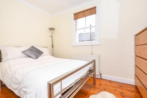 2 bedroom terraced house to rent, Windsor,  Berkshire,  SL4