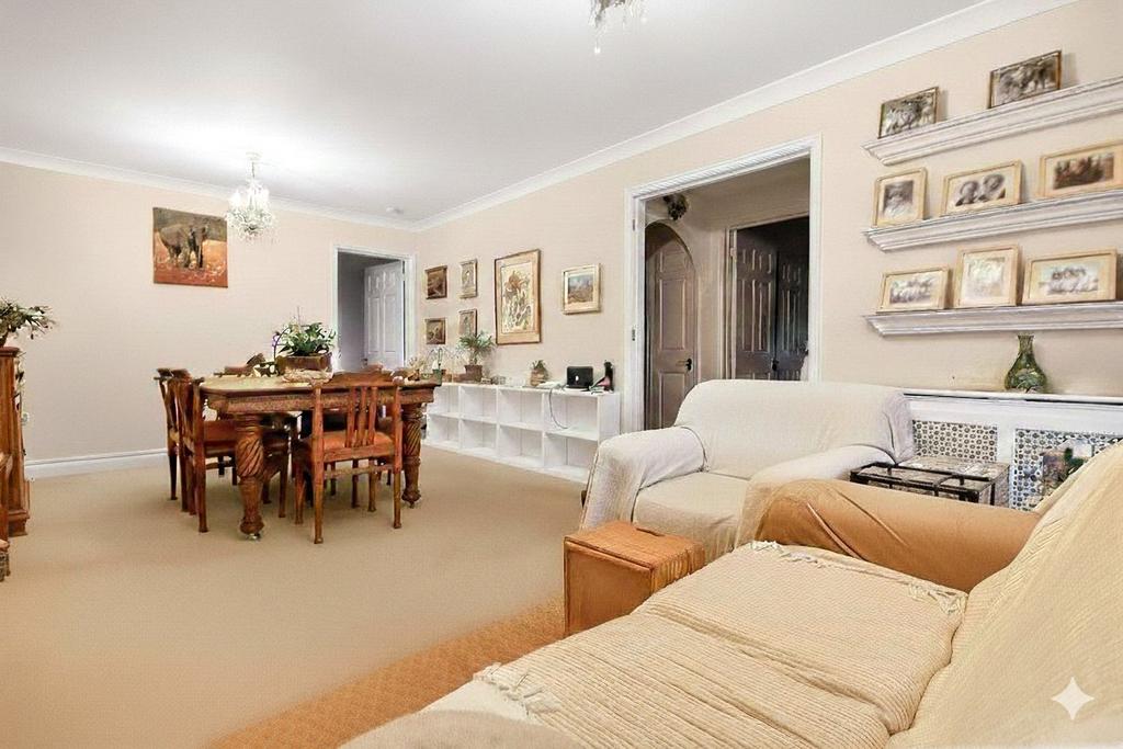 Living/Dining Room
