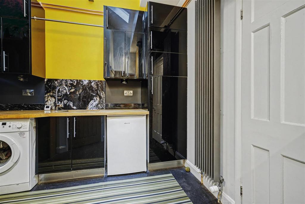 Utility Room 1 1.jpeg