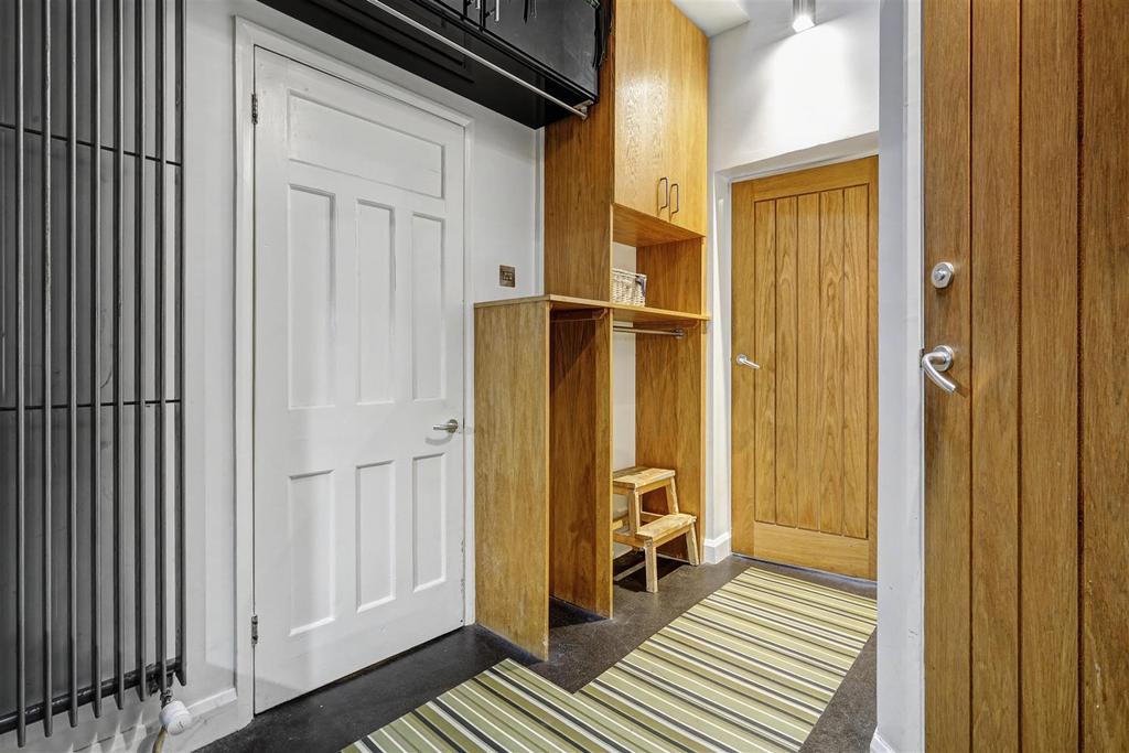 Utility Room 1 2.jpeg