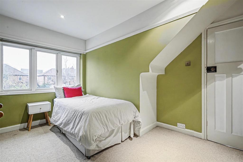 Bedroom 2 1.jpeg