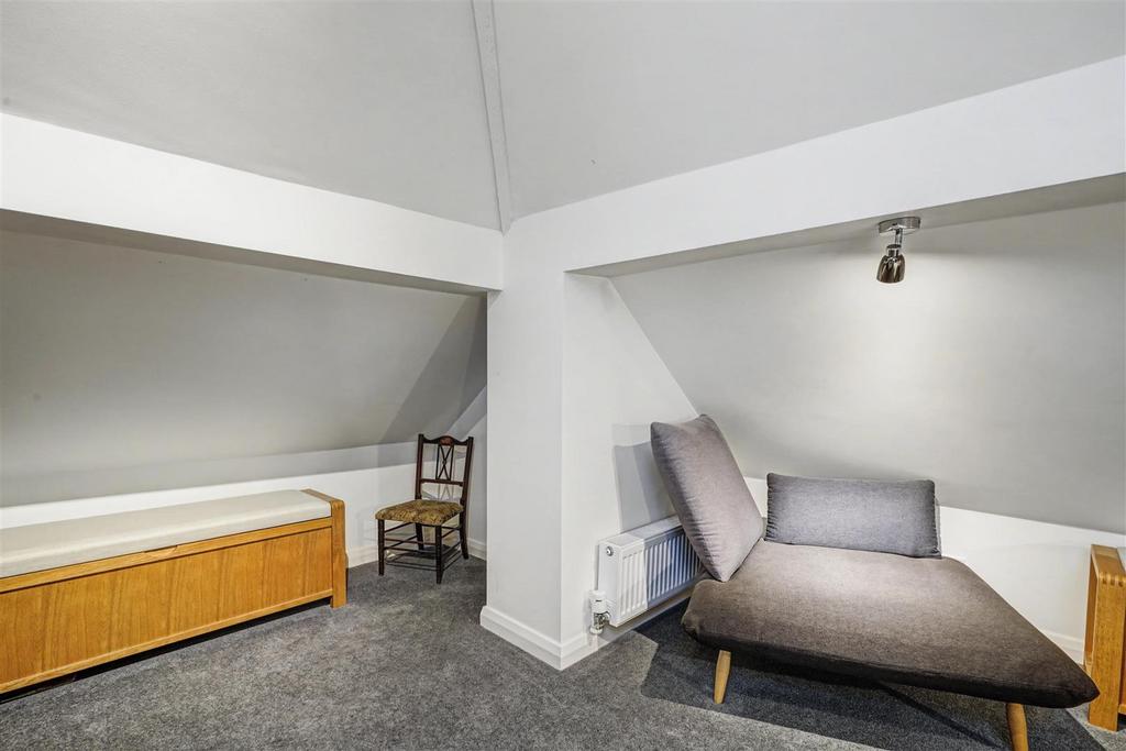 Loft Bedroom 1 2.jpeg
