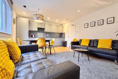 undefined, Clarence Drive, Glasgow G12