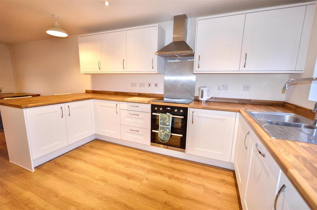 Open Plan Dining Kitchen