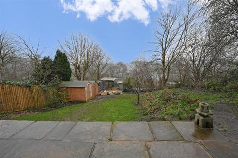 4 bedroom semi-detached house for sale, Beacon Hill Road, Halifax