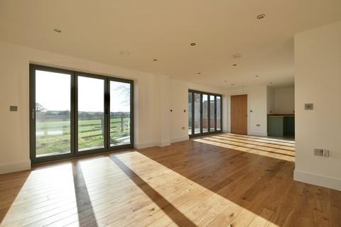 2 bedroom detached house for sale, Loop Road, Keyston, PE28
