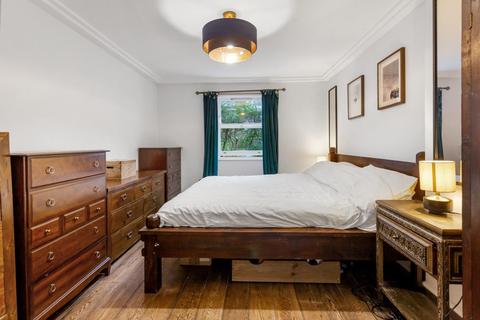 2 bedroom apartment for sale, Finchley Road, Hampstead, London, NW3