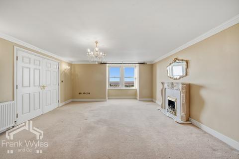 undefined, North Promenade, Lytham St Annes, Lancashire