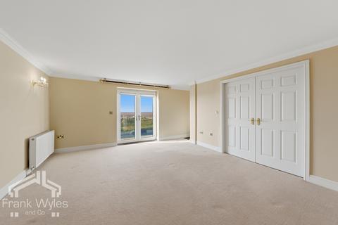 undefined, North Promenade, Lytham St Annes, Lancashire