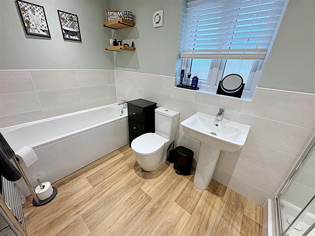 Family bathroom