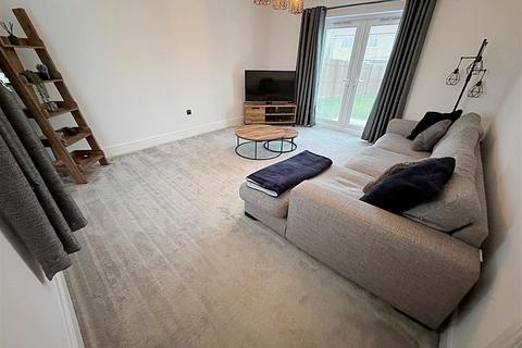 undefined, Albertross Drive, Humberston, Grimsby, N.E. Lincs, DN36  4ZN
