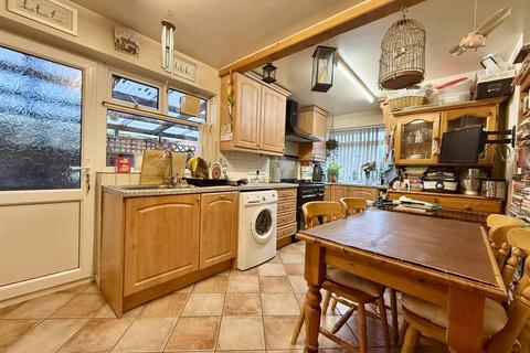 undefined, Orchard Rise, Gloucester GL19