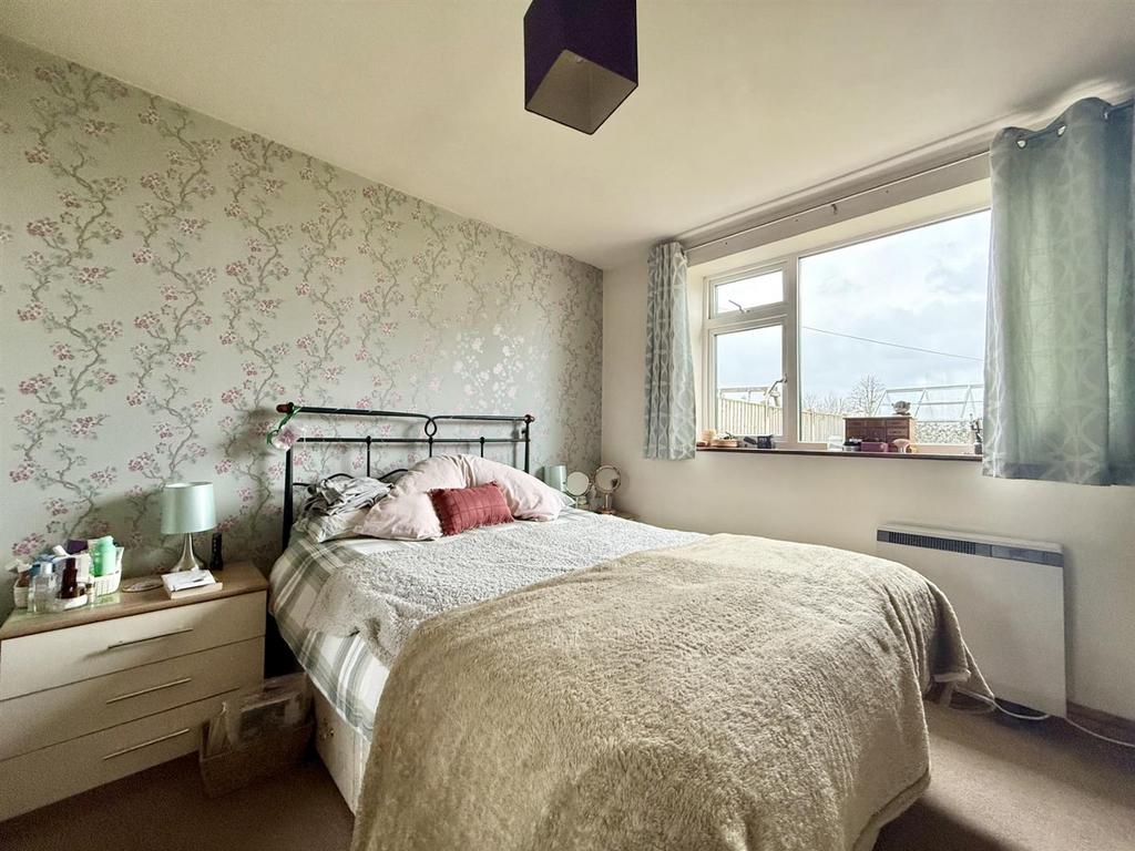 Bedroom1.jpg