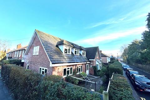 undefined, South Road, Englefield Green, Egham, Surrey, TW20