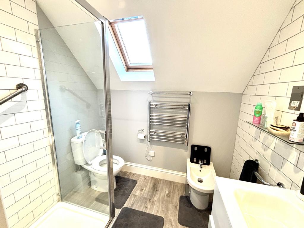En-Suite Bed 2