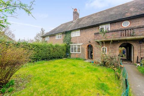 1 bedroom flat to rent, Neale Close, Hampstead Garden Suburb, London, N2