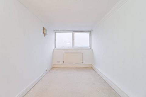 2 bedroom flat for sale, Greenwich Heights, Shooters Hill, London, SE18