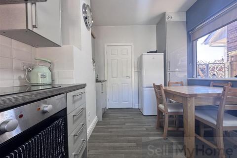 2 bedroom semi-detached bungalow for sale, Hillside Close, Blackpool