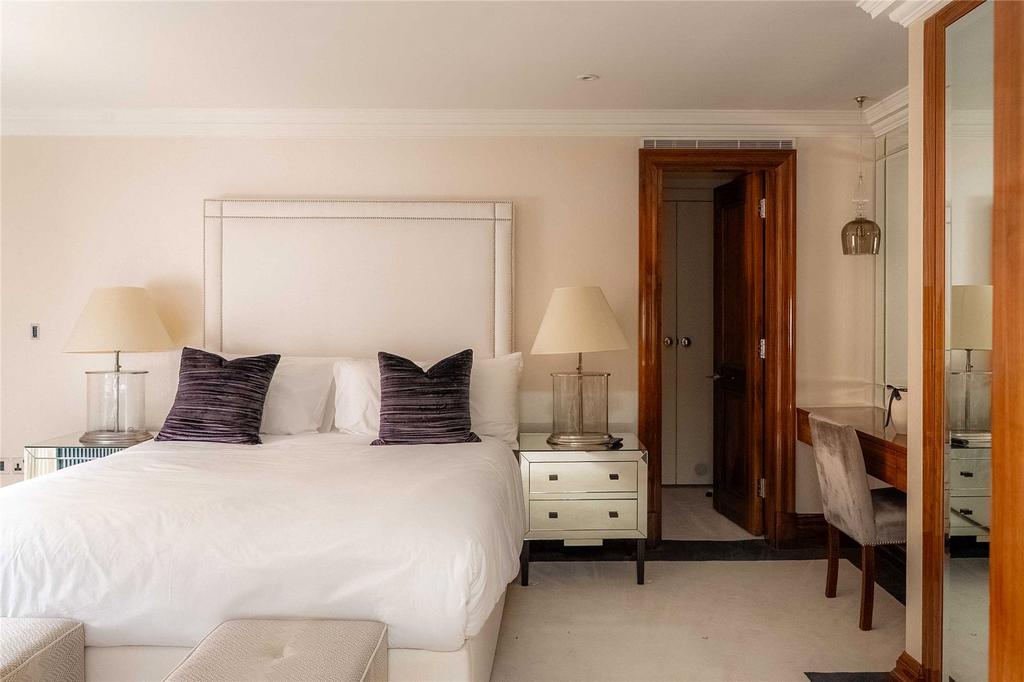 Double Bedroom