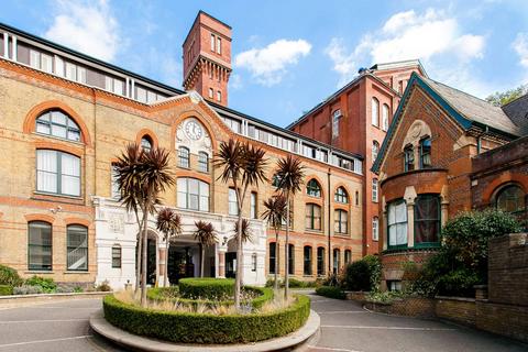undefined, Fairfield Road, London E3