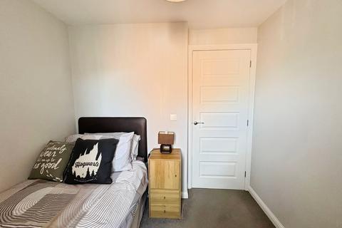 2 bedroom terraced house for sale, Cromwell Avenue, East Cowes, Isle of Wight