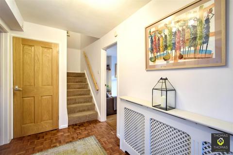 undefined, Hucclecote Road, Gloucester