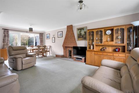 4 bedroom detached house for sale, Sycamore Way, Brantham, Suffolk