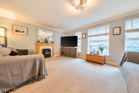 4 bedroom terraced house for sale, Handel Cossham Court, Somerset BS15