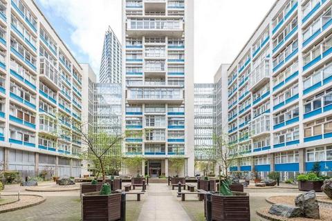 undefined, Metro Central Heights , 119 Newington Causeway , London , Greater London , SE1 6DQ