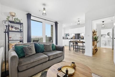 1 bedroom flat for sale, Peregrine Drive, Brentwood CM13