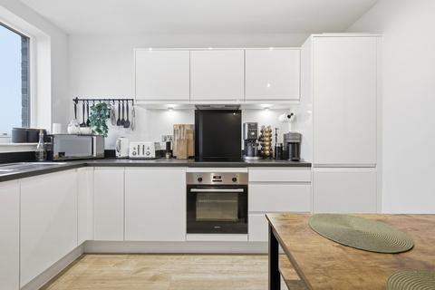 1 bedroom flat for sale, Peregrine Drive, Brentwood CM13