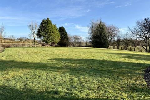 5 bedroom detached house for sale, Cwmsychpant, Nr Llanybydder